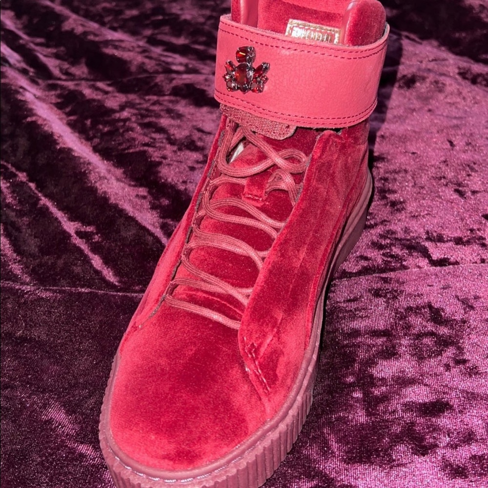 PUMA Platform Velour